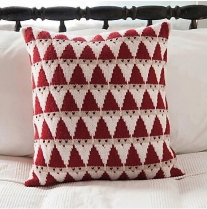 Новогодняя подушка, идеи для вязания
