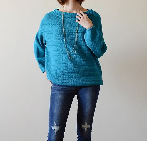 Стильный женский пуловер