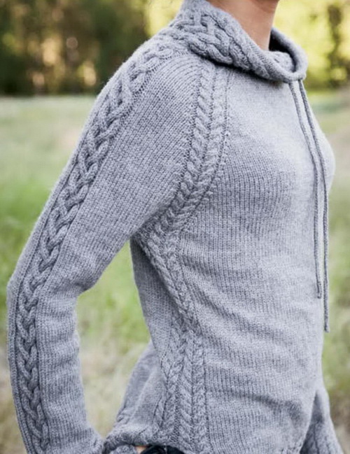 Вяжем пуловер со шнуровкой для прогулок