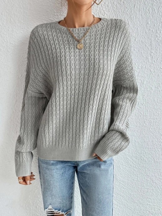 Интересный пуловер спицами