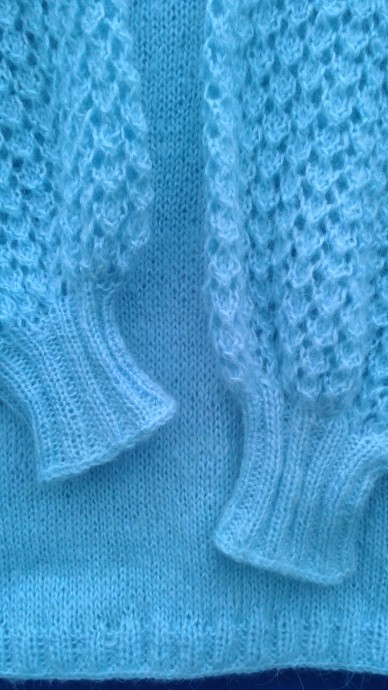 Пуловер Драгоценные камни от Drops Design из Angora Ram