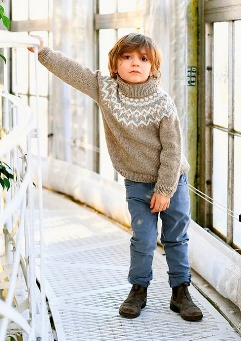Детский свитер с круглой кокеткой Askegenser