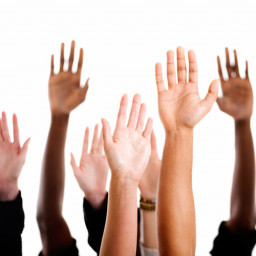 Голосование по конкурсу "Новогодние вязалки 2018"