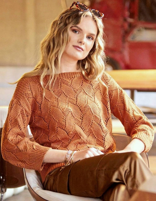 Женский пуловер с оригинальным узором Женский пуловер с оригинальным узором