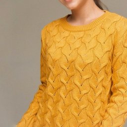 Джемпер с ажурными косами