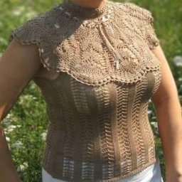 Кофточка на круглой кокетке