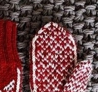 Варежки с норвежским узором Варежки с норвежским узором