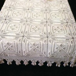 Красивый плед из мотивов крючком