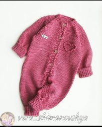 Детский комбинезон, связанный спицами — уют и тепло с первых дней