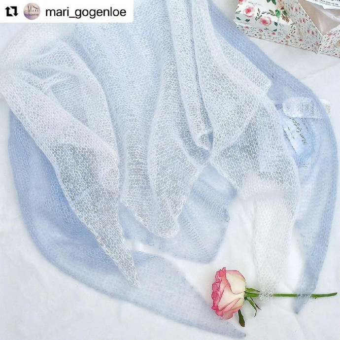 Нежный бактус спицами