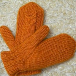 Классные двухсторонние варежки спицами