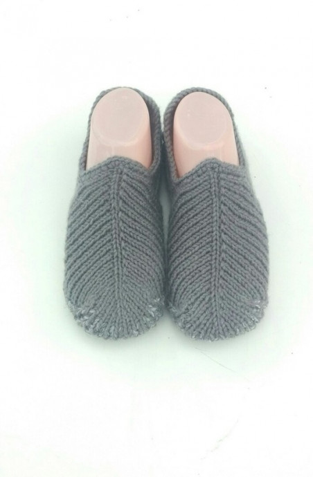 Тапочки спицами
