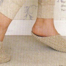 Домашние тапочки крючком