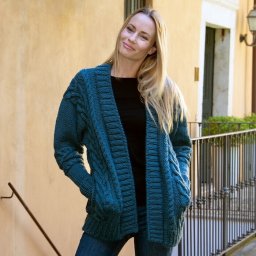 Кардиган из Lane Mondial «Merino Plus»
