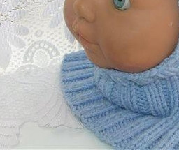 Голубая шапчока для малышей