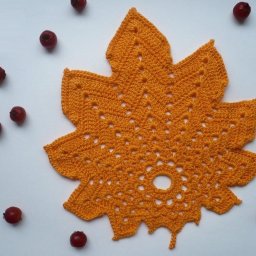 А не связать ли нам кленовый лист?