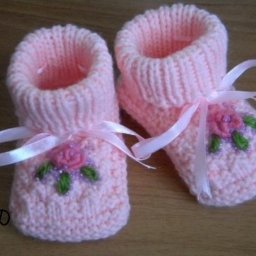 Аккуратные пинеточки спицами