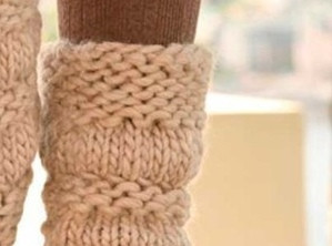 Вязаные домашние сапожки