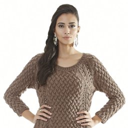 Нежный пуловер спицами