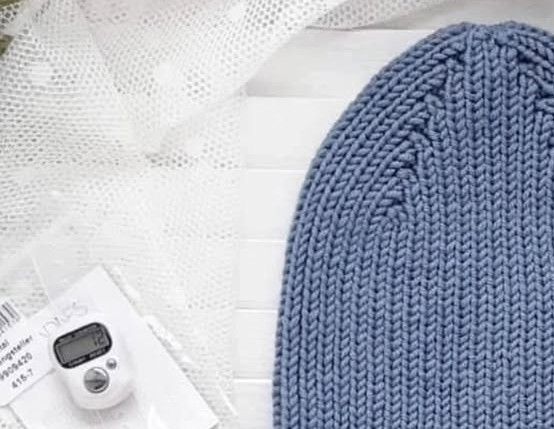 Шапка из мериносовой шерсти