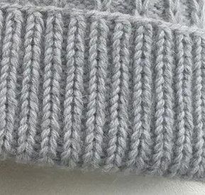 Шапка “Петелька” Шапка “Петелька”