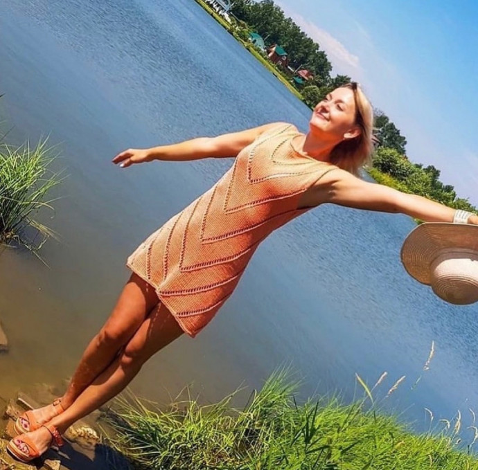 Симпатичное платье-туника, вяжем спицами Симпатичное платье-туника, вяжем спицами