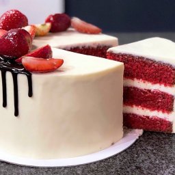 Поздравляем рукодельниц, родившихся 13 июня