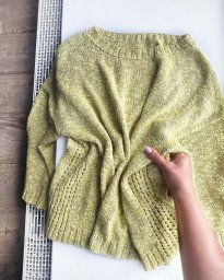 Джемпер с ажурными дорожками