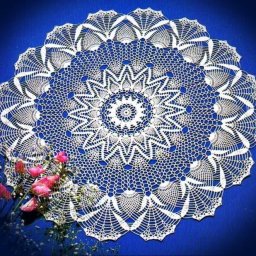 Ажурная салфеточка для украшения дома