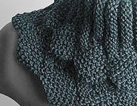 Вяжeм cпицами край зубчиками