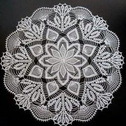 Красивая салфетка крючком