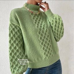 Фактурный свитер спицами. Схема и выкройка