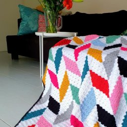 Идеи для вязания пледов крючком