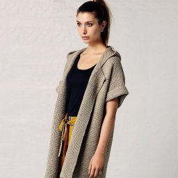 Стильный бежевый кардиган