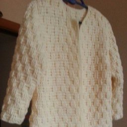 Милое пальтишко, связанное крючком