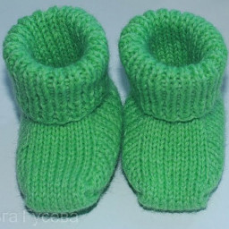 Пинетки без шва спицами.