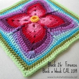 Бабушкин квадрат превращается в... цветок!