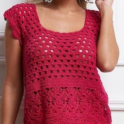 Летний топ сочного цвета