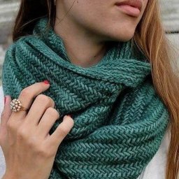 Узор для нежного снуда