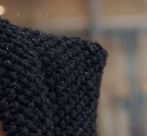 Черная шапка-капюшон