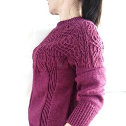 Необычная круглая кокетка спицами