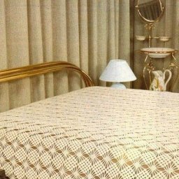 Покрывало, связанное крючком