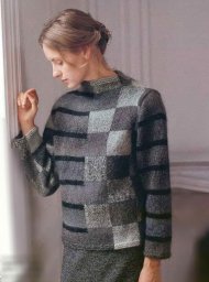 Джемпер с асимметрией в узорах в технике "интарсия"