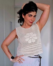 Белый топ в технике филейного вязания — когда лаконичность встречается с искусством