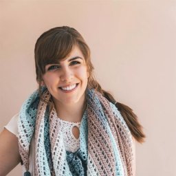 Красивый бактус крючком, вяжем от центра!