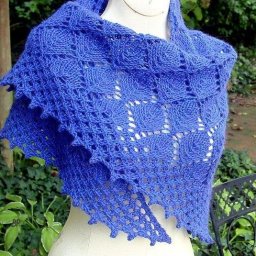 Милая шаль для осенних прогулок