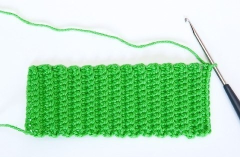 Вяжем резинку крючком