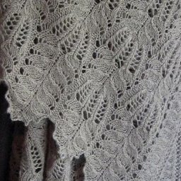 Ажурные узоры спицами для любителей вязаных палантинов