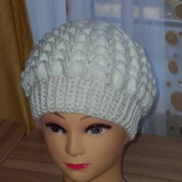 Шапочка из ракушек