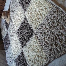 Мотив для уютного пледа